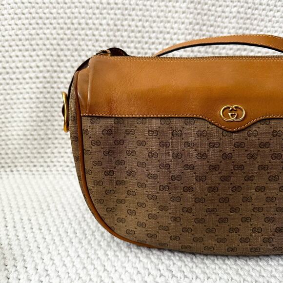 Gucci Vintage 70s Era Micro GG Monogram Crossbody Tan Canvas PVC Crossbody Bag - Picture 2 of 16